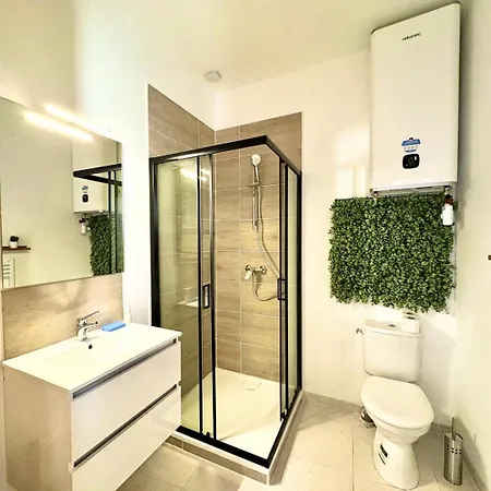 L'artelier,t2 Centre Nimes, Lit 160, Clim Apartmán Nîmes