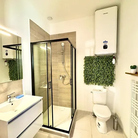 L'artelier,t2 Centre Nimes, Lit 160, Clim Apartmán *